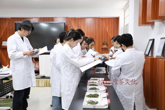 全国十大BOB半岛中国官方网站茶艺师评茶师培训机构学茶哪里学最好？(图4)